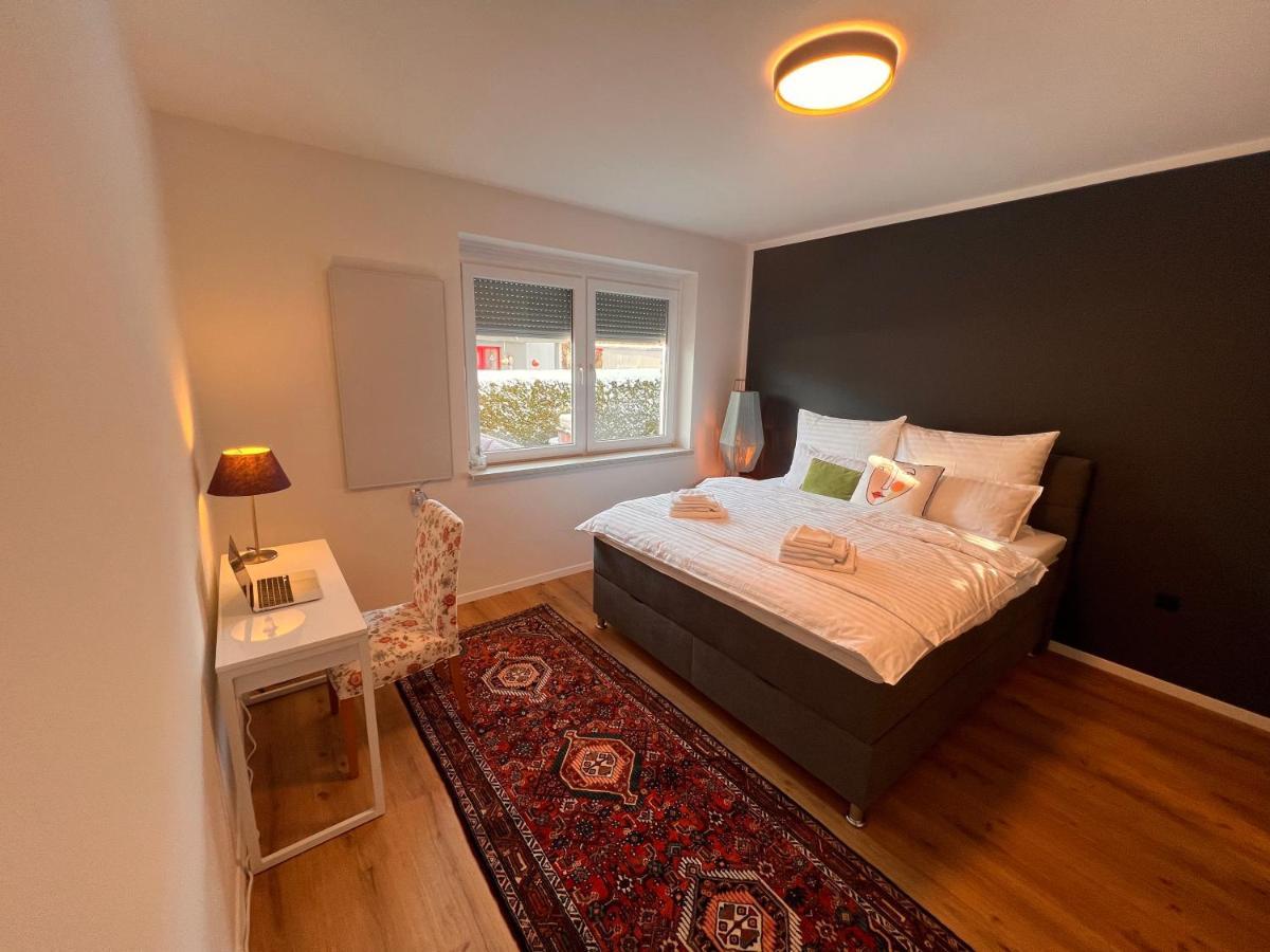 Ferienwohnung Imzaro: Erdgeschoss, 2 Schlafzimmer Plus Schlafsofa, Eigener Eingang, Grosse Terrasse Mit Garten! Spittal an der Drau Exterior photo